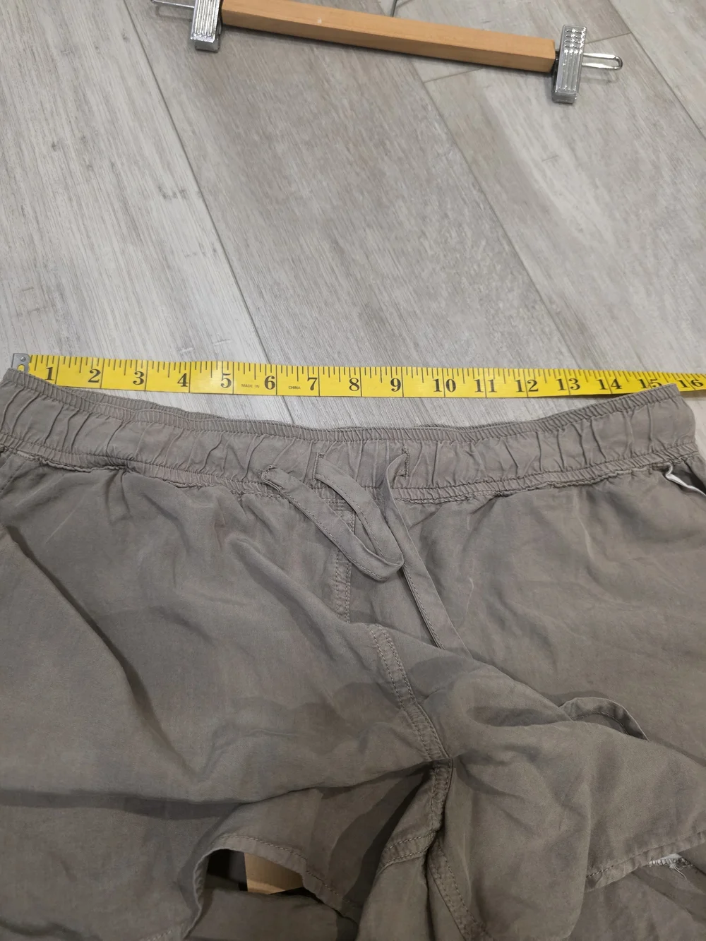 NWT Thread & Supply TENCEL™ Drawstring Shorts | Women's Large | Taupe | Summer - Picture 9 of 10